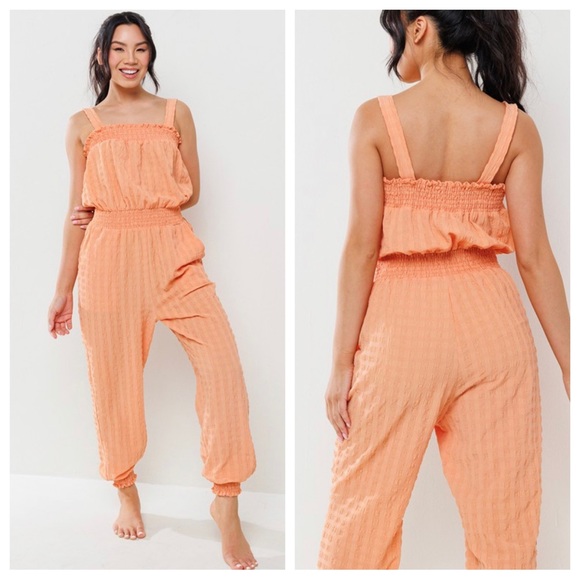 Fabulous Textured Fabric Smocked Jumpsuit - Picture 3 of 3